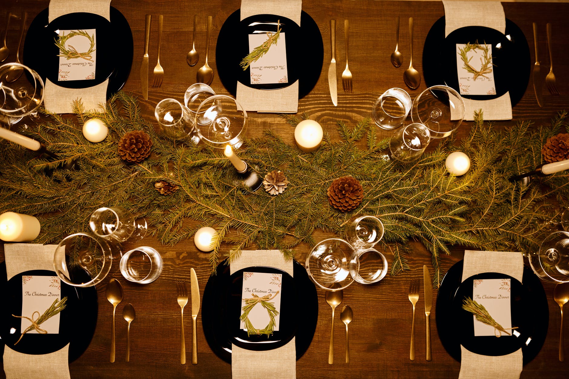 christmas-royaloak-table